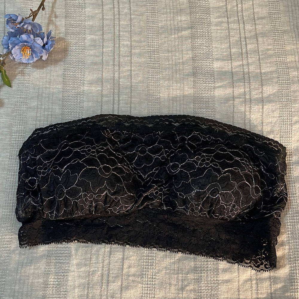 AGGIE | Women’s Black and Silver Lace Bandeau Bra Size L